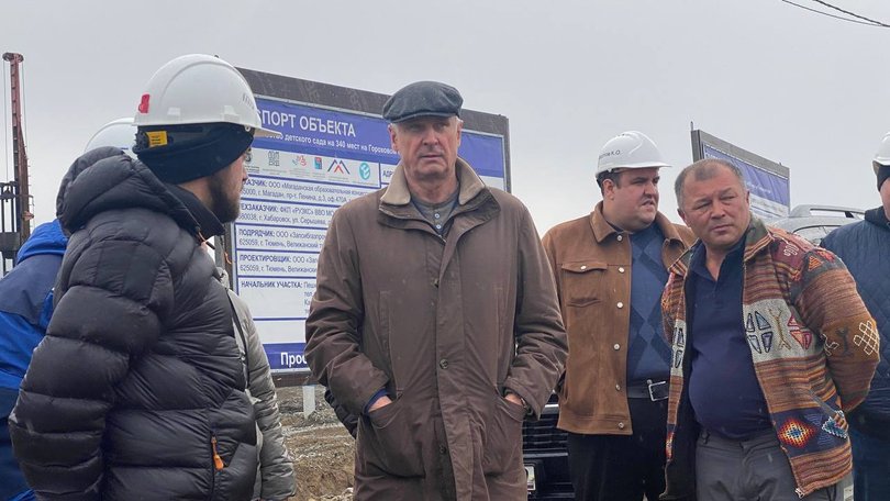 Губернатор Сергей Носов проконтролировал ход работ на магаданских стройках