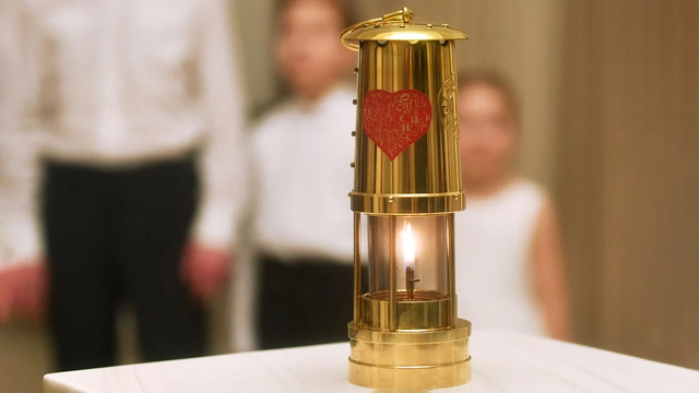 35aa7c0fe457b2cc22ffb1c14cc04044