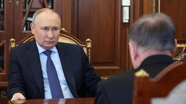 Президент поручил провести обсуждение законопроекта о гуманизации уголовной практики