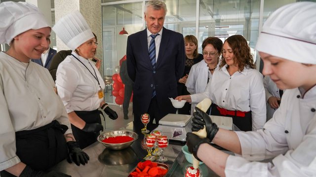 Правительство направит финансирование на оборудование магаданских колледжей