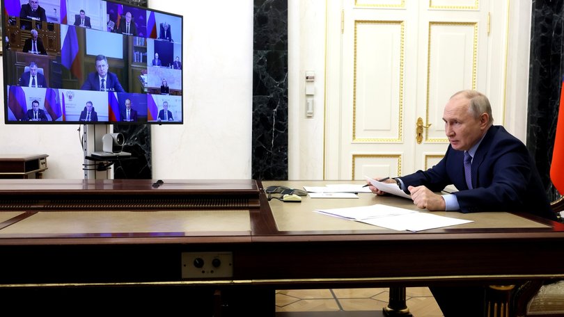 Президент поручил разобраться с ценами на топливо