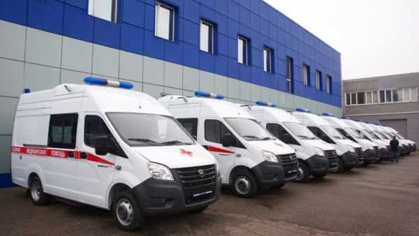 Около 2 тыс. машин скорой помощи направят в регионы в 2023 году
