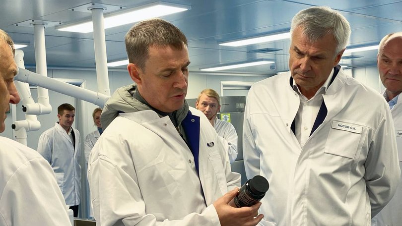 Глава Минсельхоза оценил развитие рыбопромышленного комплекса Магаданской области