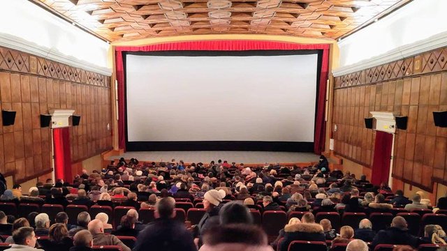 Более 40 млрд рублей составили сборы российских кинотеатров в 2023 году