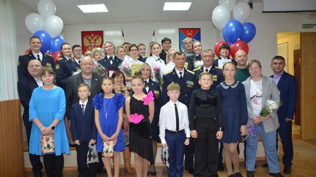 Сергей Носов поздравил колымских судебных приставов с профессиональным праздником