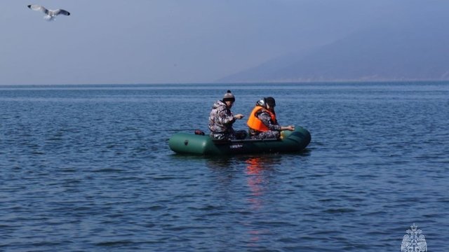 s-1-oktyabrya-na-kolyme-zavershaetsya-navigaciya-dlya-naduvnyh-bezmotornyh-i-grebnyh-malomernyh-sudov_17277566371593393734__2000x2000