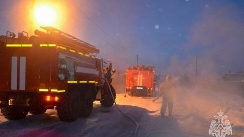 Спасатели МЧС России ликвидируют последствия выброса метана на руднике в Якутии
