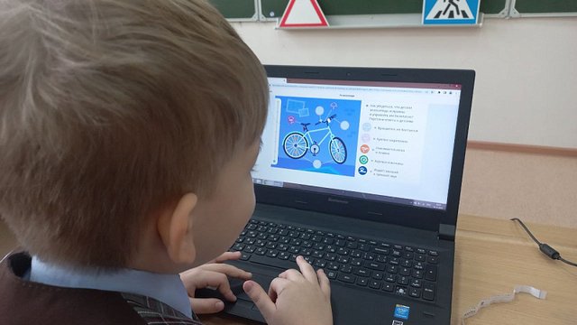 Почти 5 млн школьников приняли участие в онлайн-олимпиаде «Безопасные дороги»